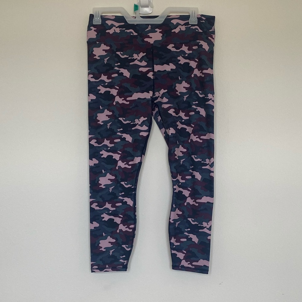Fabletics Powerhold Leggings Camo